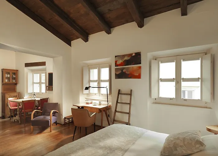 Boutique Albero Nascosto 3* Trieste